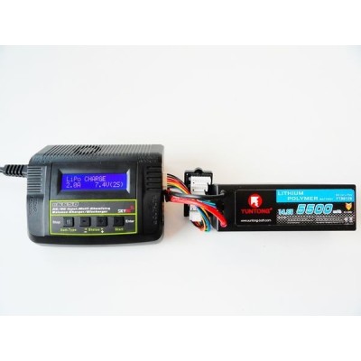 Caricabatterie SKE6650 12-220V. compatto