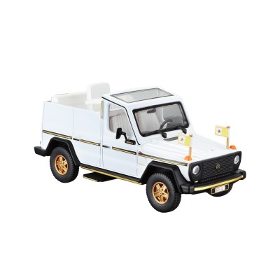 Burago Scala 1/43 mercedes benz 230 ge "papa mobile"