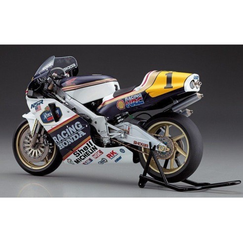 HASEGAWA 21504 honda nsr 500 1989 WGP 500champion  1/12