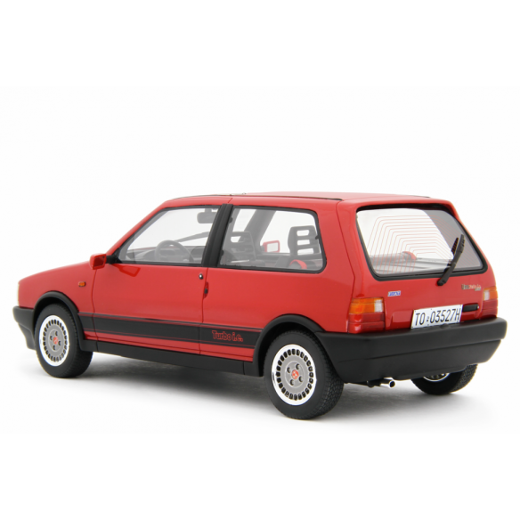 Fiat Uno Turbo i.e. Antiskid 1988 Scala 1/18 Tipologia Statico, non apribile non sterzante
