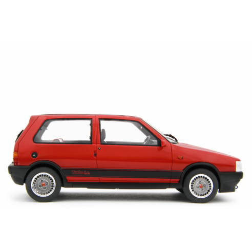 Fiat Uno Turbo i.e. Antiskid 1988 Scala 1/18 Tipologia Statico, non apribile non sterzante