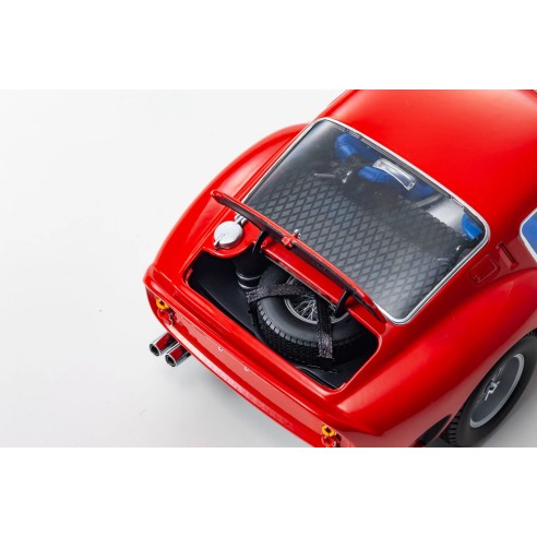 Kyosho 1:18 Ferrari 250 GTO Red 1962 Die-Cast Collection KS08438R