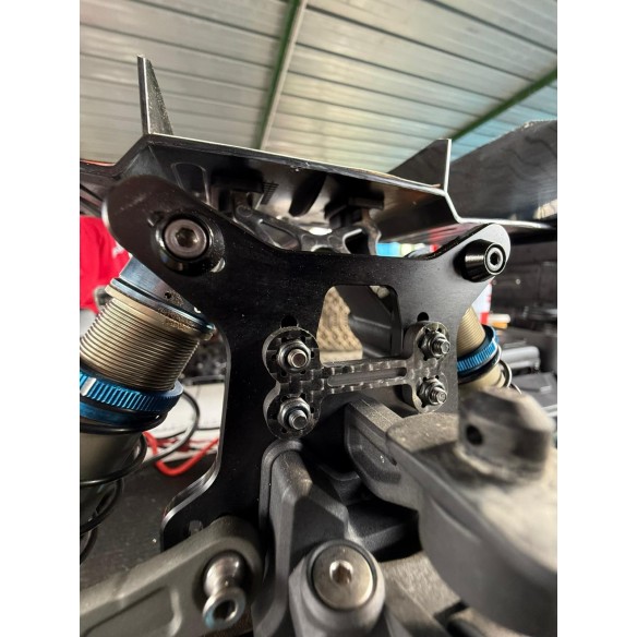 copy of Ongaro  supporto alettone realizzato in carbonio