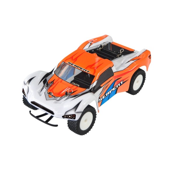 Serpent Mini Spyder RTR 1/24 EP è un piccolo SC 1/24 elettrico